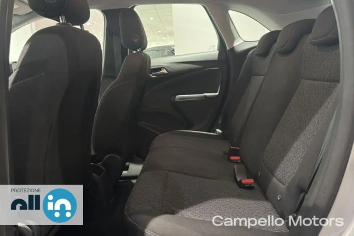 Opel Crossland usata a Venezia (8)