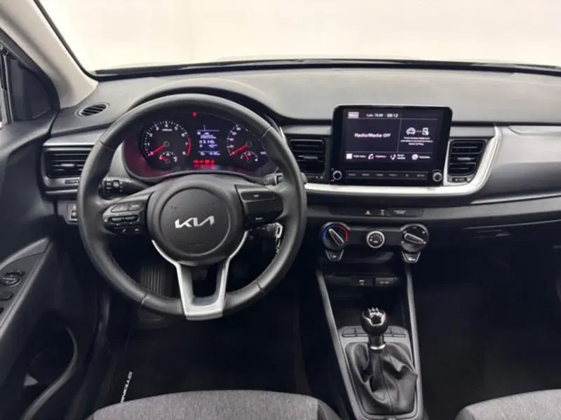 Kia Stonic usata a Como (10)