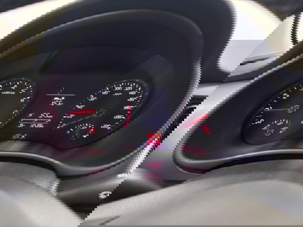 Kia Stonic usata a Como (11)