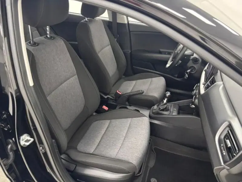 Kia Stonic usata a Como (3)
