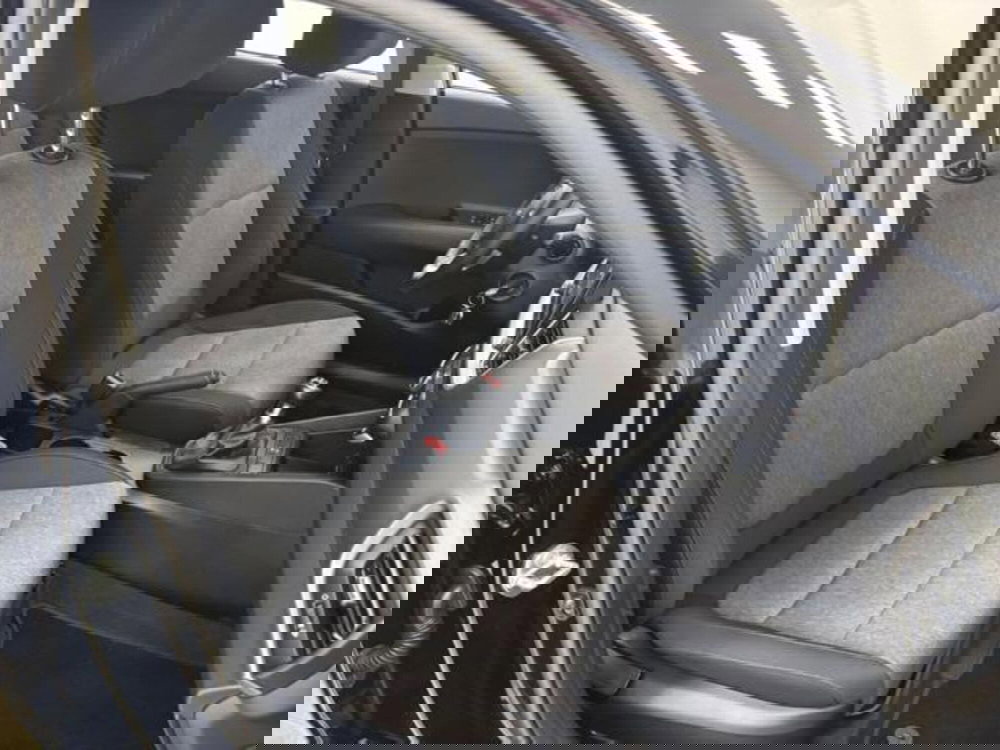 Kia Stonic usata a Como (3)