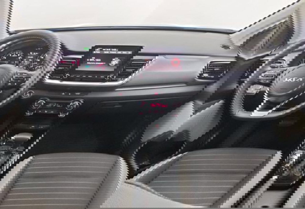 Kia Stonic usata a Como (4)