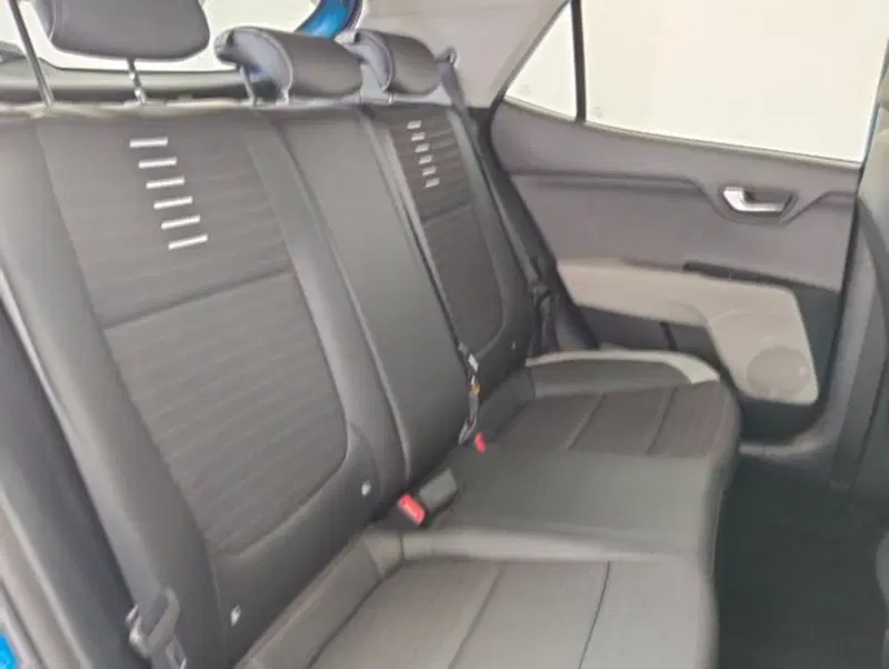 Kia Stonic usata a Como (5)