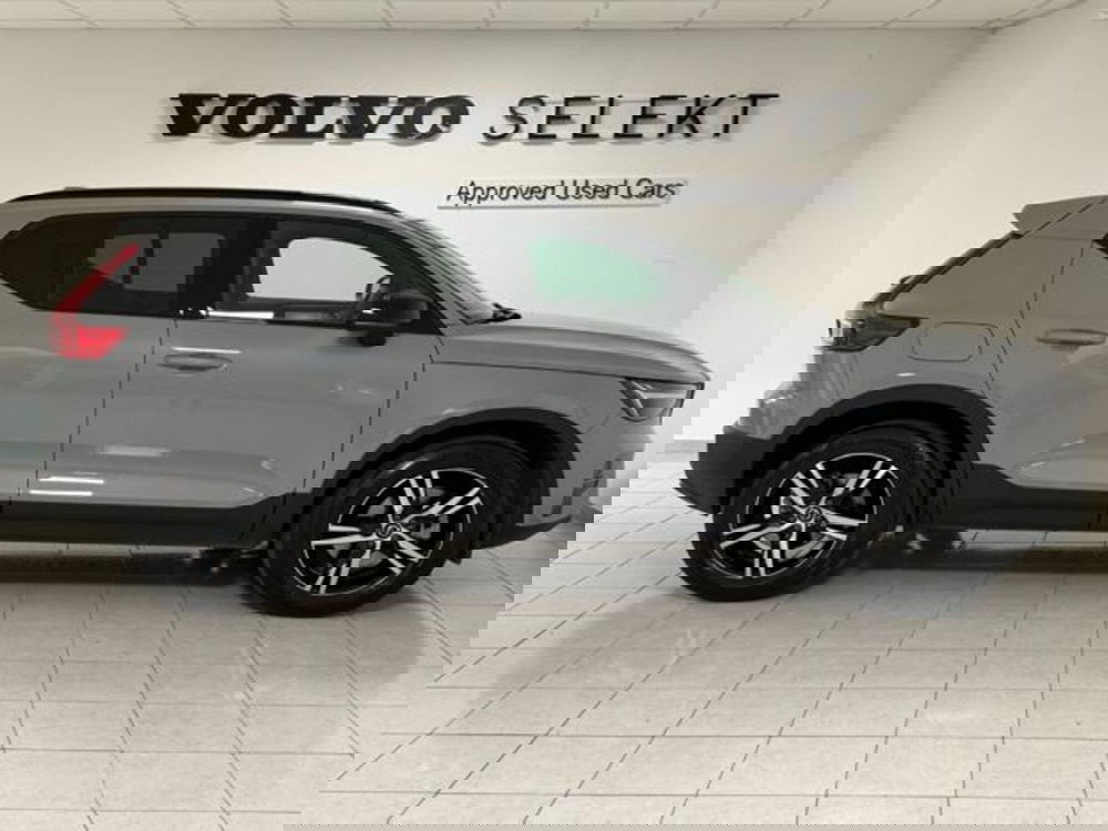 Volvo XC40 usata a Como (6)