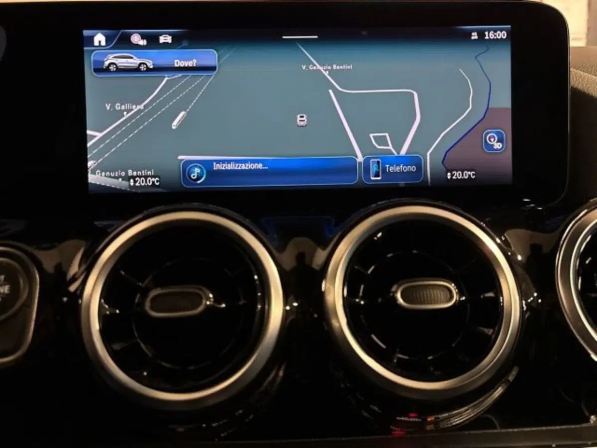 Mercedes-Benz GLA SUV usata a Bologna (14)