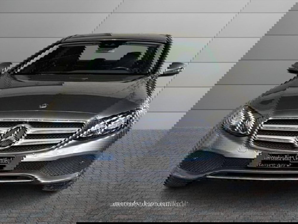 Mercedes-Benz Classe E usata a Bologna (3)