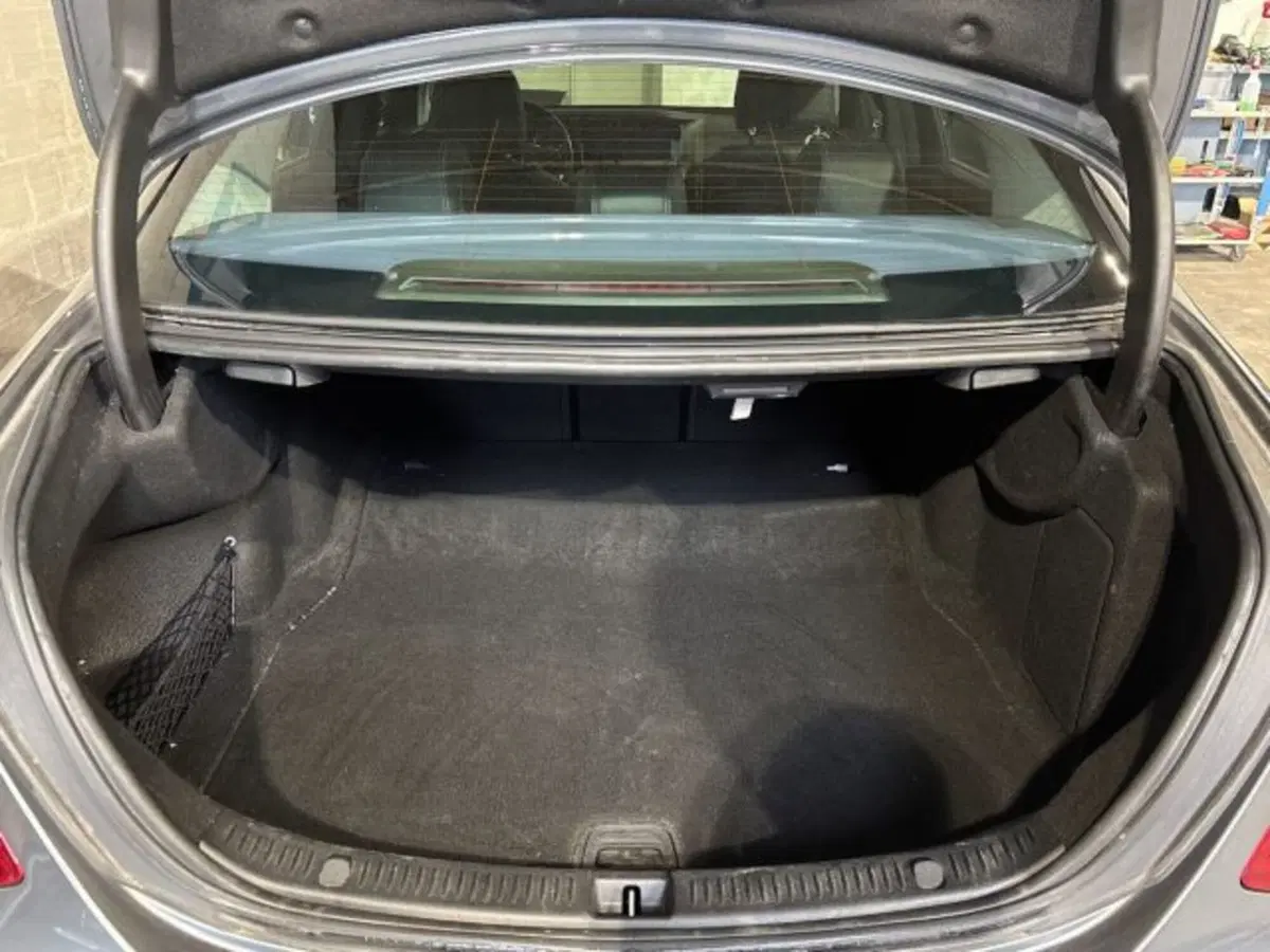 Mercedes-Benz Classe E usata a Bologna (8)