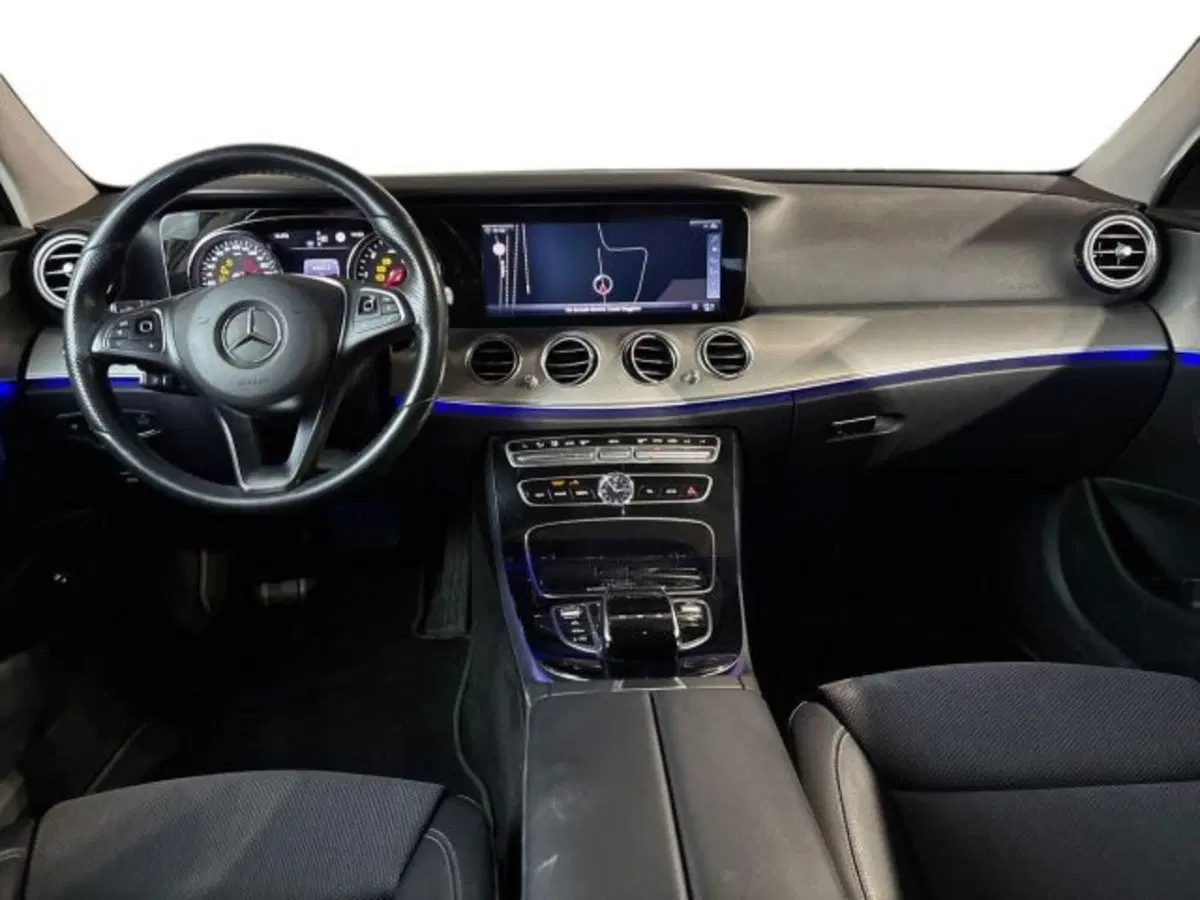 Mercedes-Benz Classe E usata a Bologna (9)