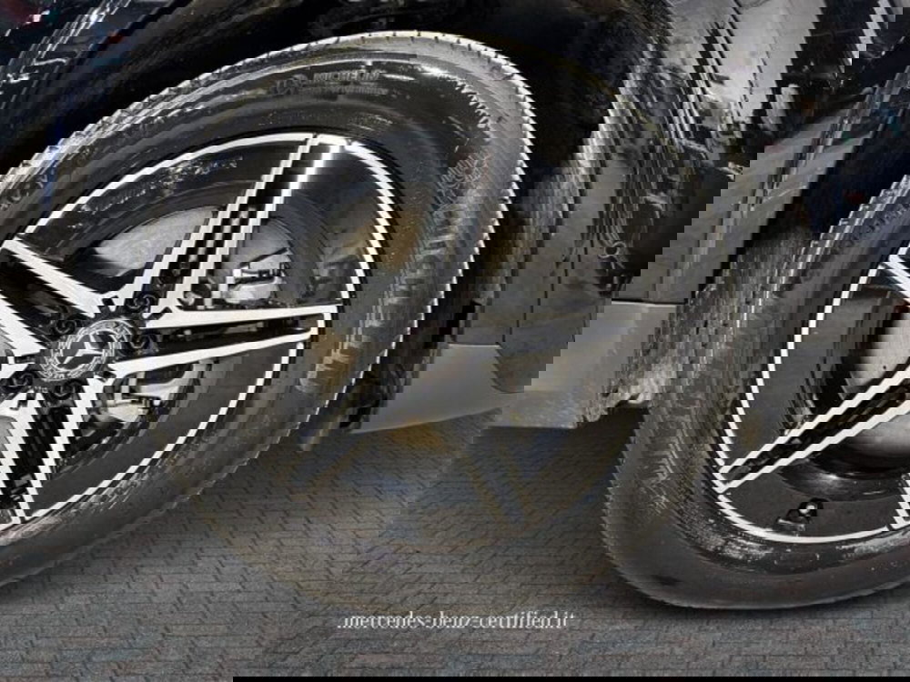 Mercedes-Benz EQA usata a Bologna (17)