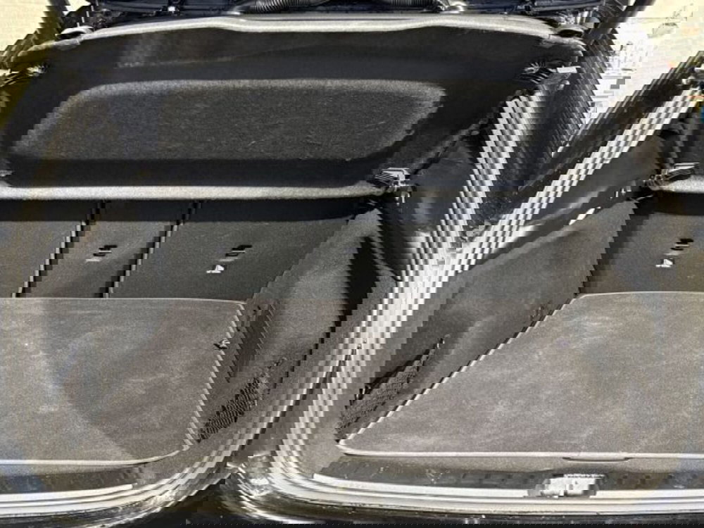 Mercedes-Benz EQA usata a Bologna (8)