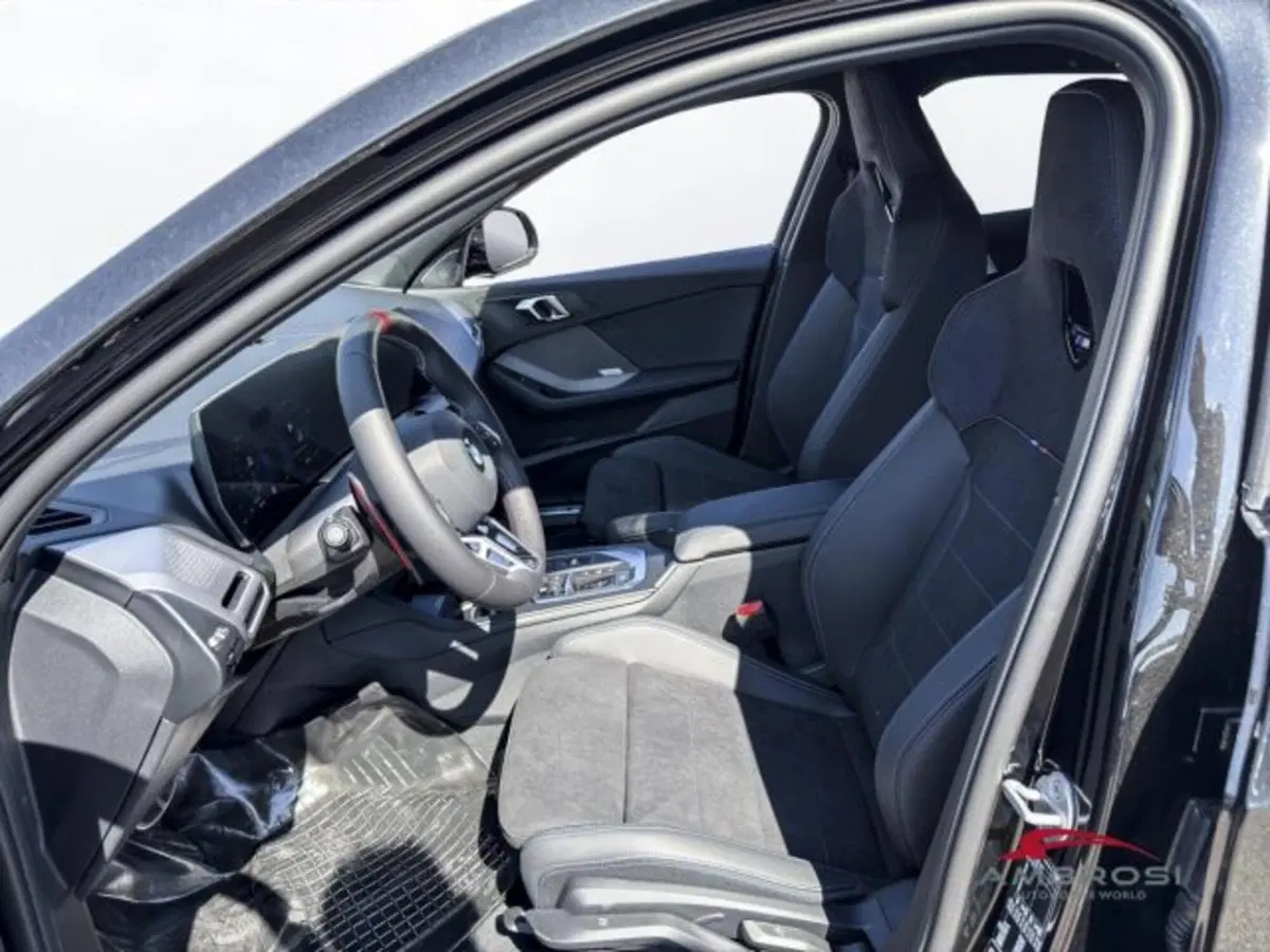 BMW Serie 1 nuova a Perugia (10)