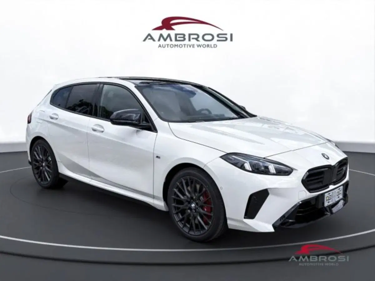 BMW Serie 1 nuova a Perugia (2)