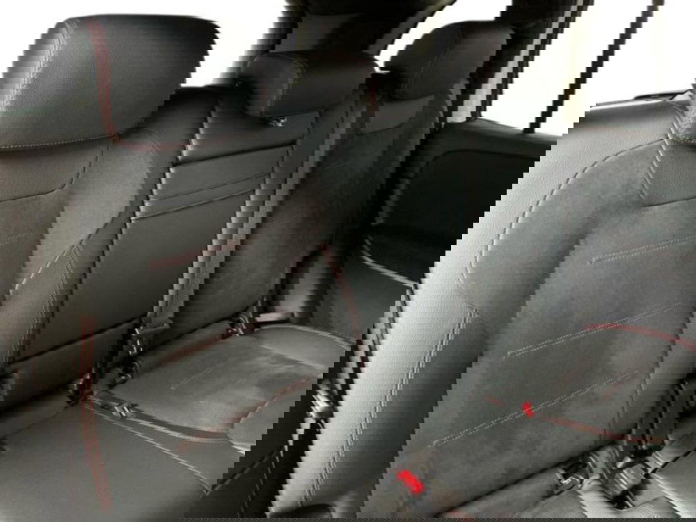 Mercedes-Benz EQB usata a Verona (15)