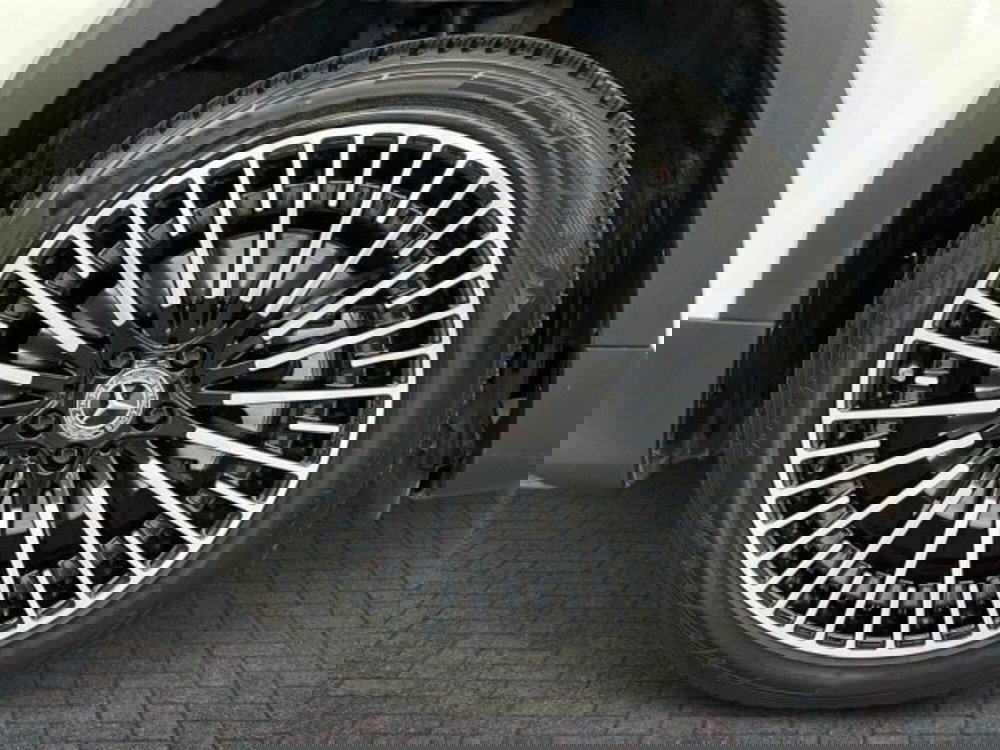 Mercedes-Benz EQB usata a Verona (7)