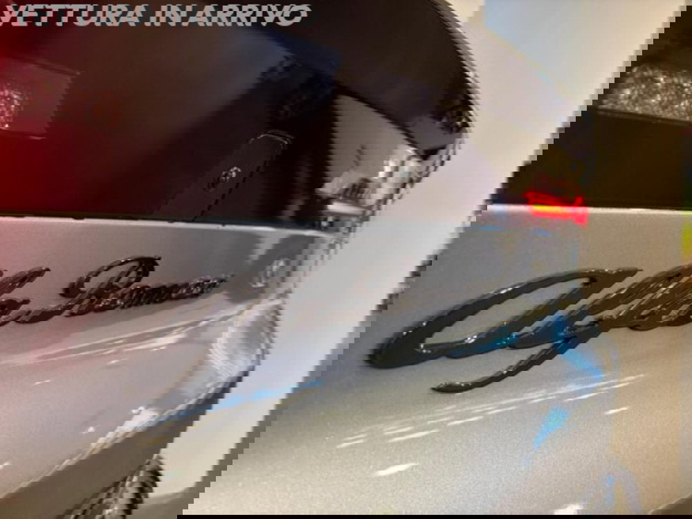 Alfa Romeo Junior nuova a Modena (7)