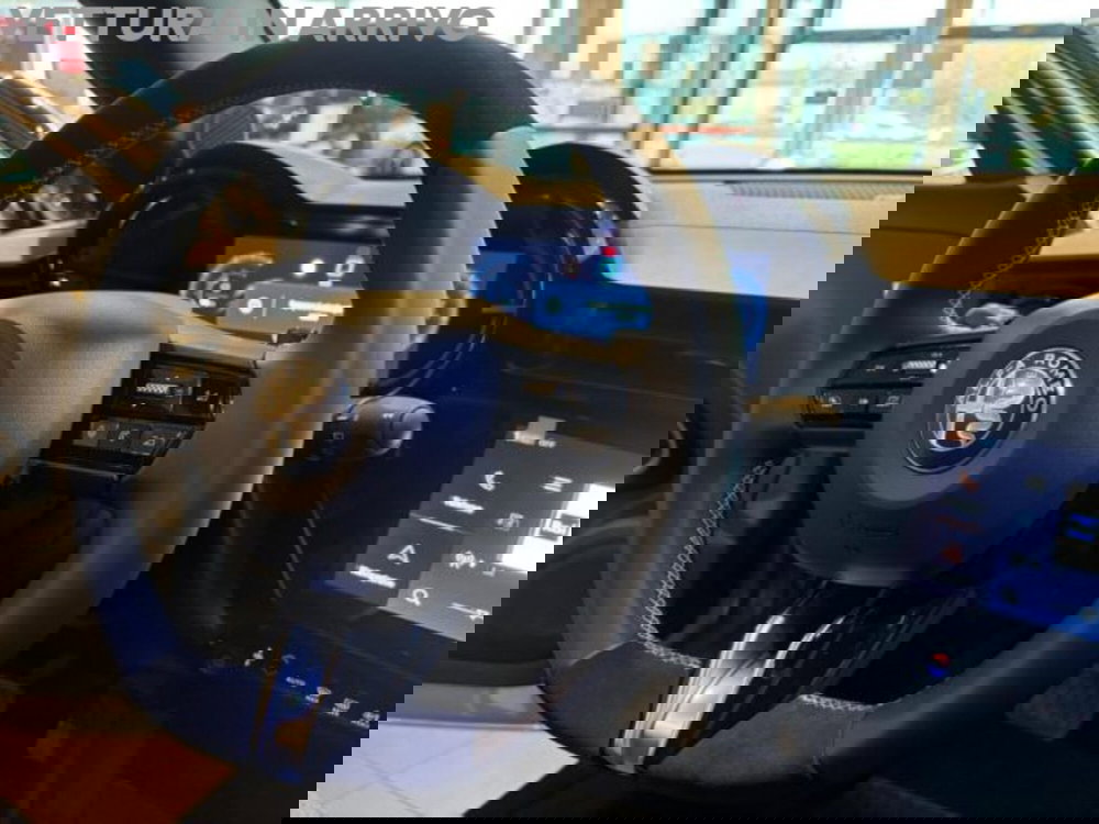 Alfa Romeo Junior nuova a Modena (9)