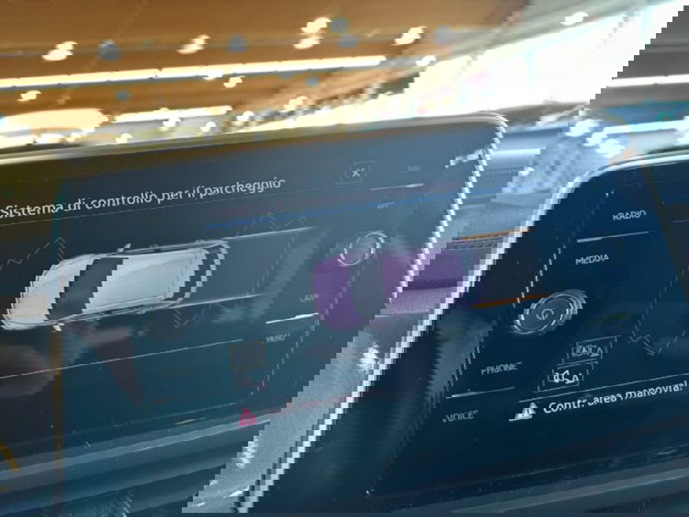 Volkswagen T-Roc usata a Vicenza (11)