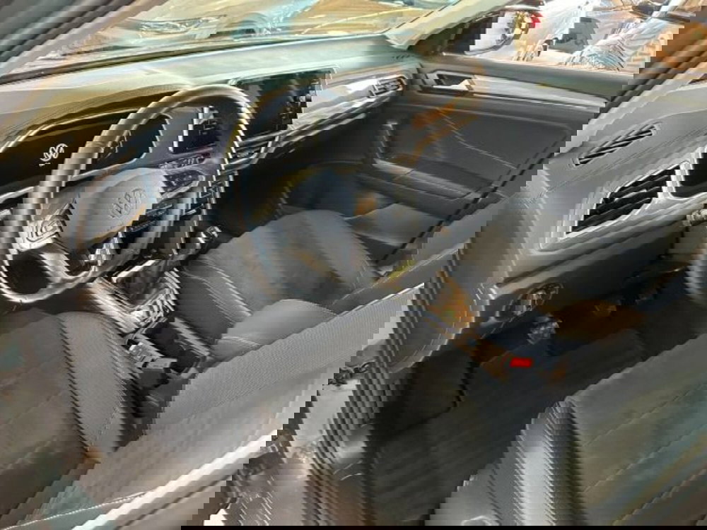 Volkswagen T-Roc usata a Vicenza (7)