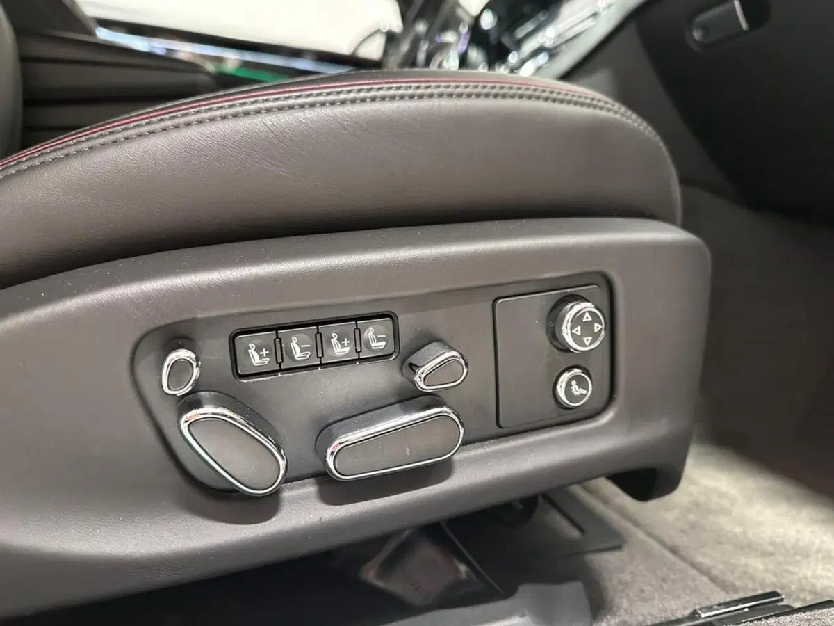 Bentley Continental GTC usata a Varese (15)