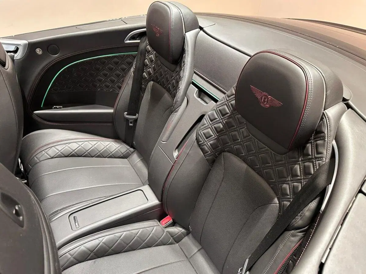Bentley Continental GTC usata a Varese (5)