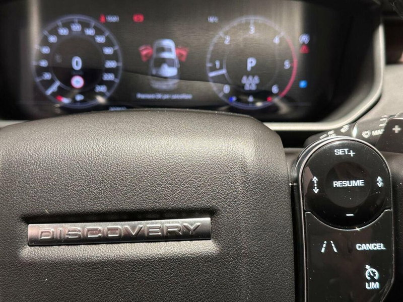 Land Rover Discovery usata a Varese (11)