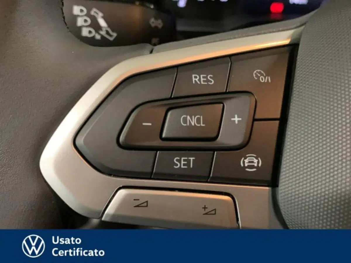 Volkswagen Polo nuova a Vicenza (10)