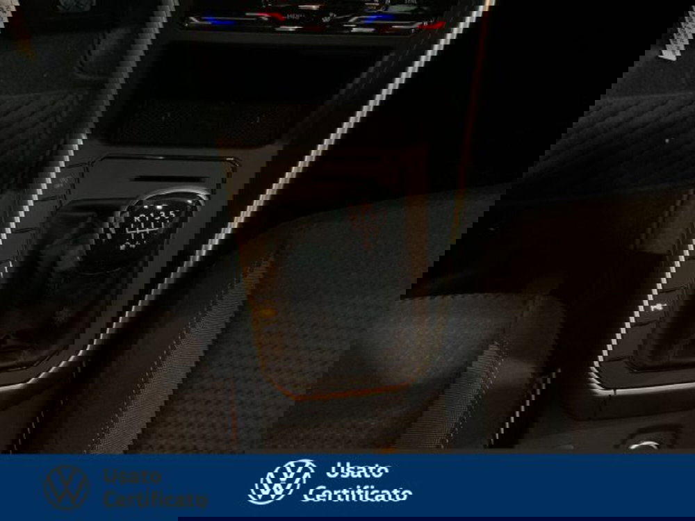 Volkswagen Polo nuova a Vicenza (16)