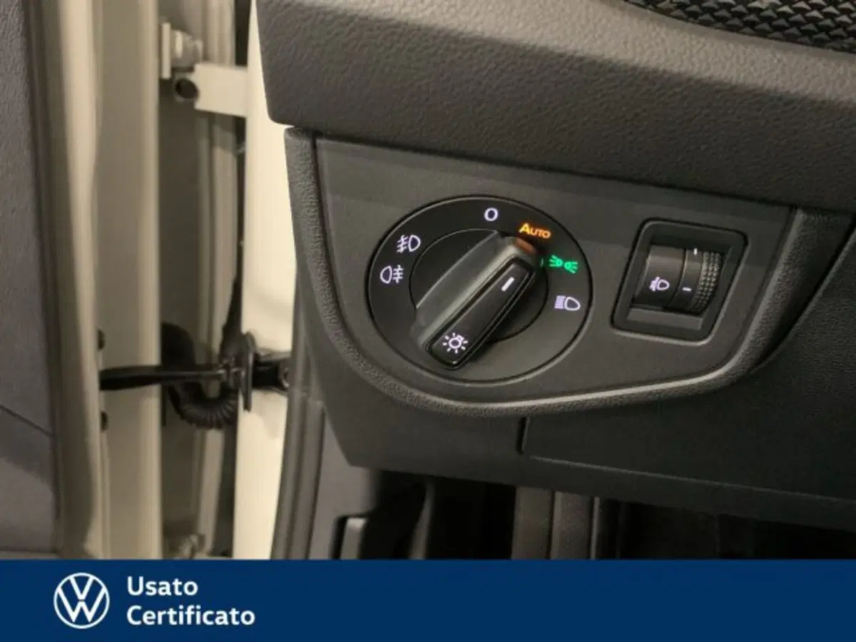 Volkswagen Polo nuova a Vicenza (17)