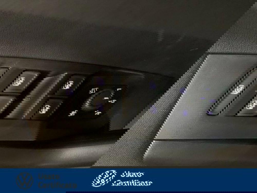 Volkswagen Polo nuova a Vicenza (18)