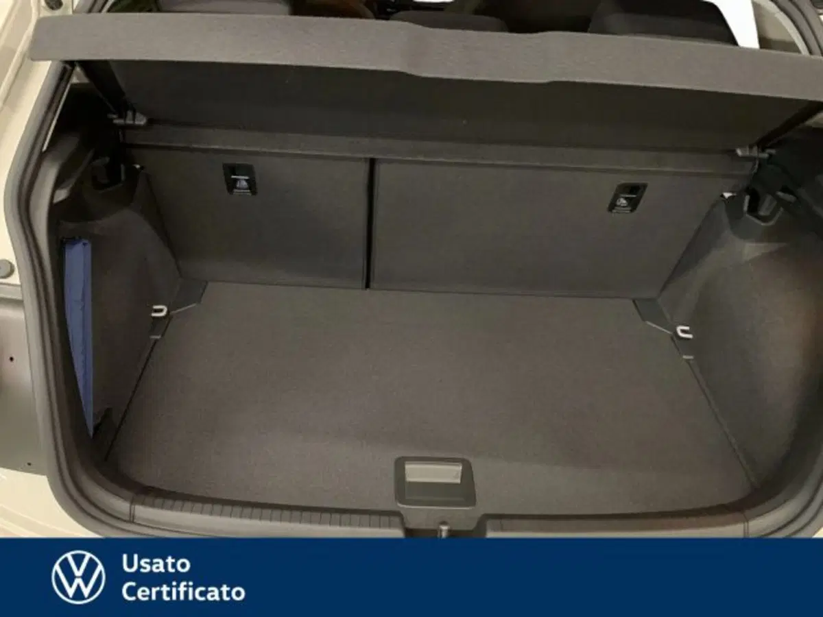 Volkswagen Polo nuova a Vicenza (19)