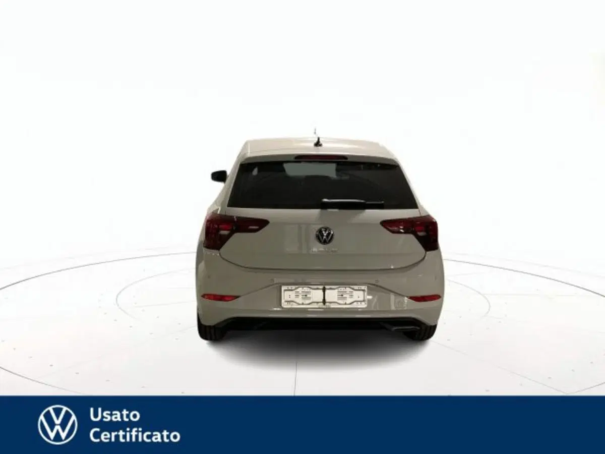 Volkswagen Polo nuova a Vicenza (5)