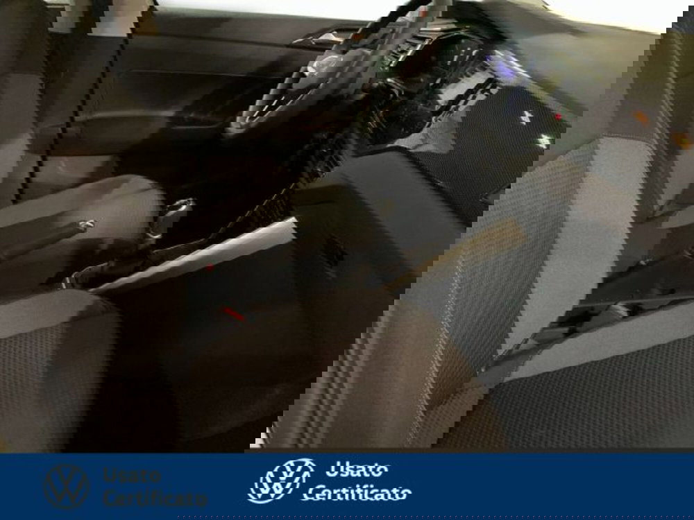 Volkswagen Polo nuova a Vicenza (6)