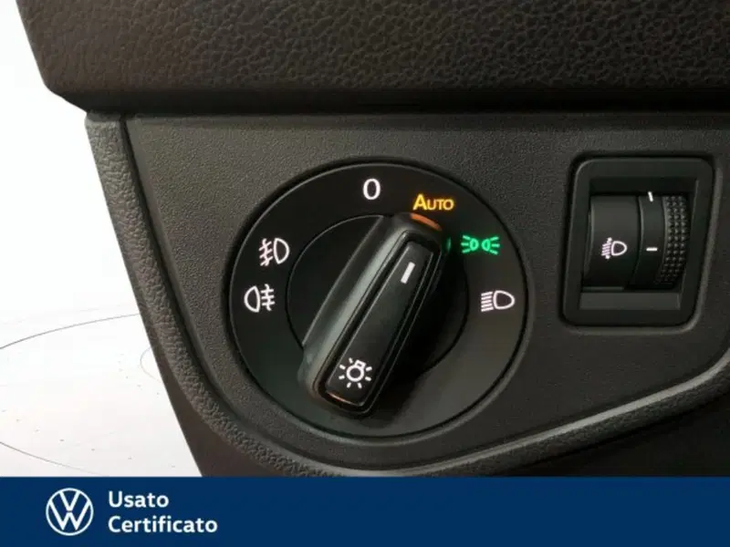 Volkswagen Polo nuova a Vicenza (17)