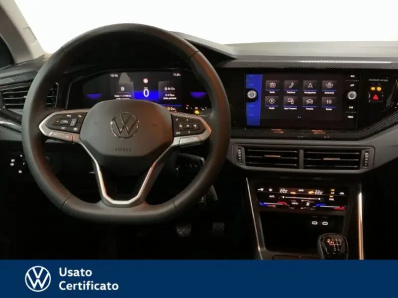Volkswagen Polo nuova a Vicenza (7)