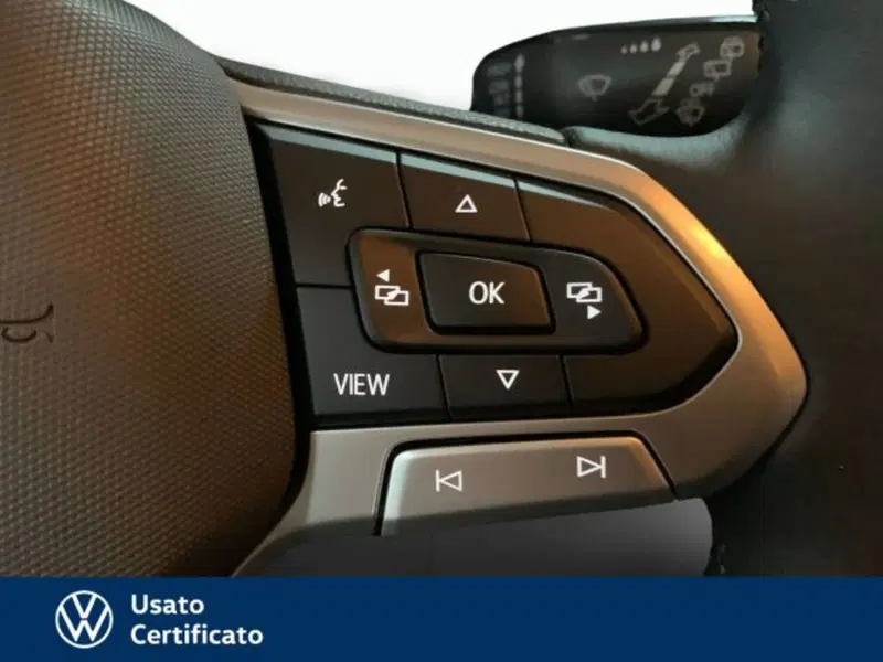 Volkswagen Polo nuova a Vicenza (9)
