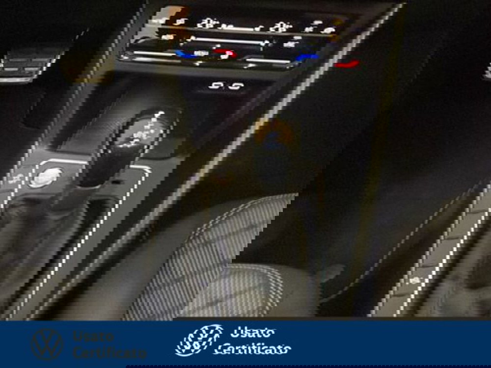 Volkswagen Taigo usata a Vicenza (11)