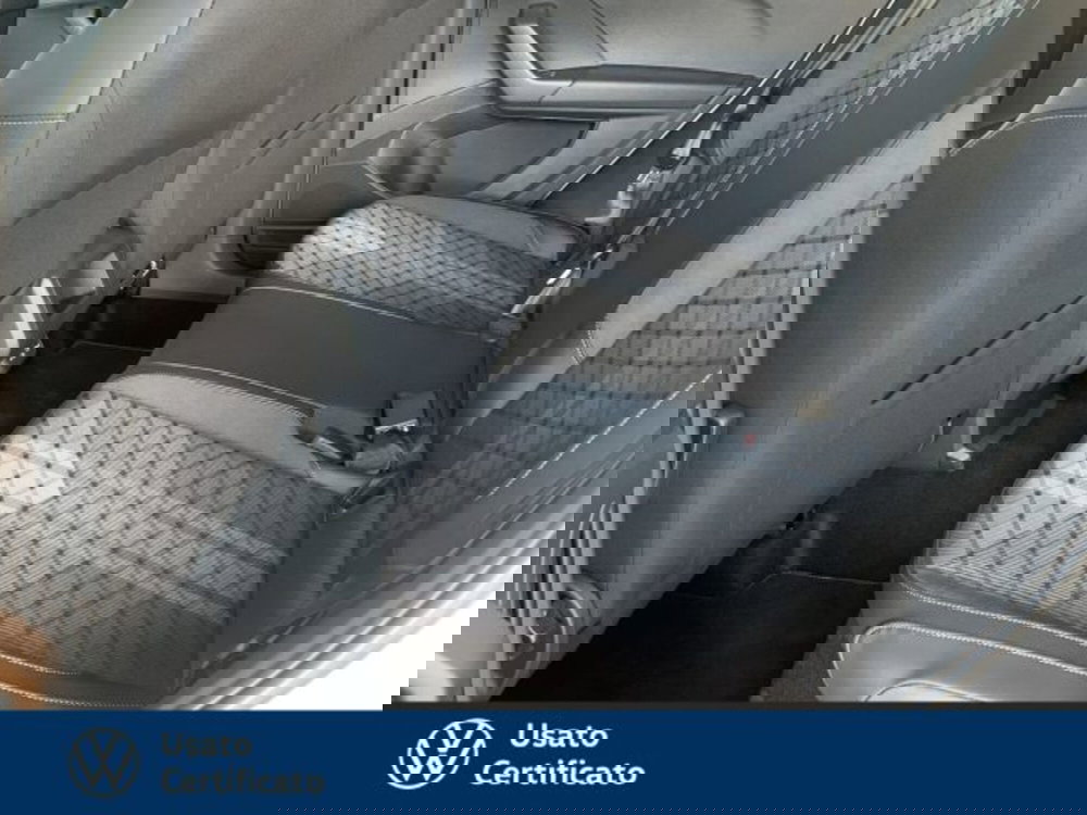 Volkswagen T-Cross nuova a Vicenza (18)