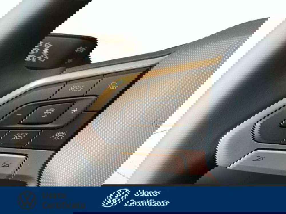 Volkswagen T-Cross nuova a Vicenza (8)