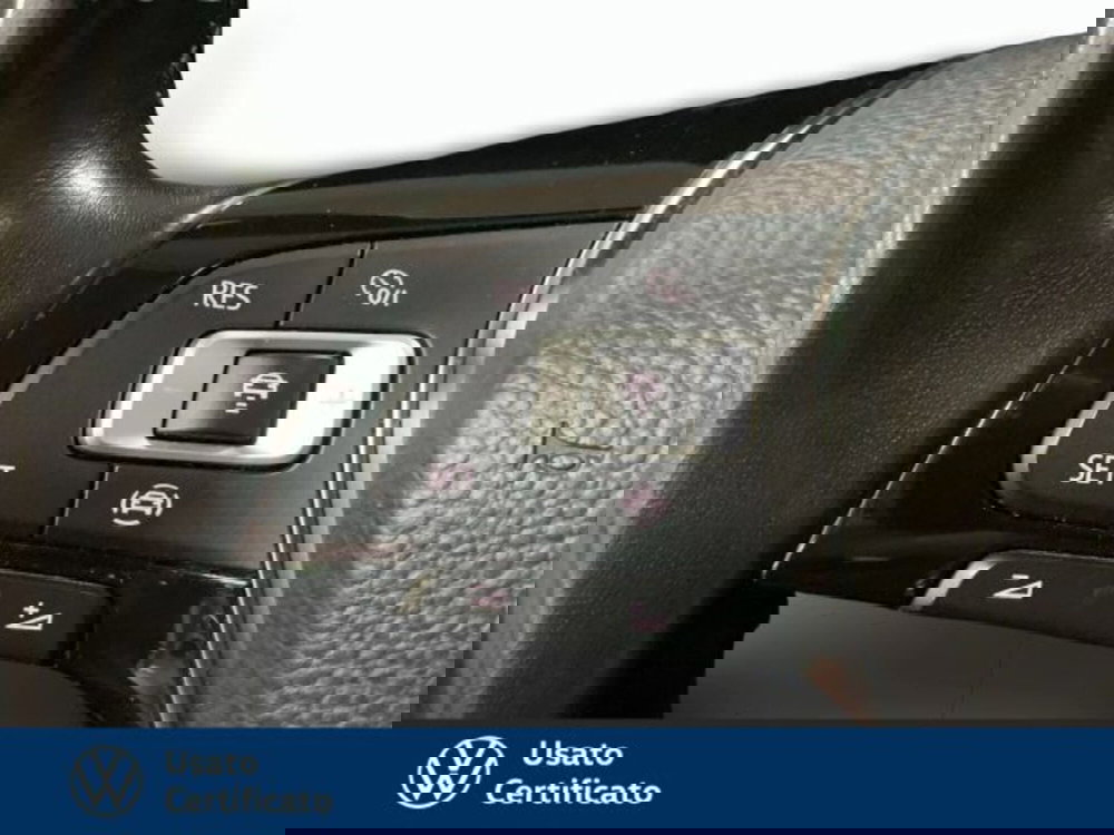 Volkswagen T-Roc usata a Vicenza (10)