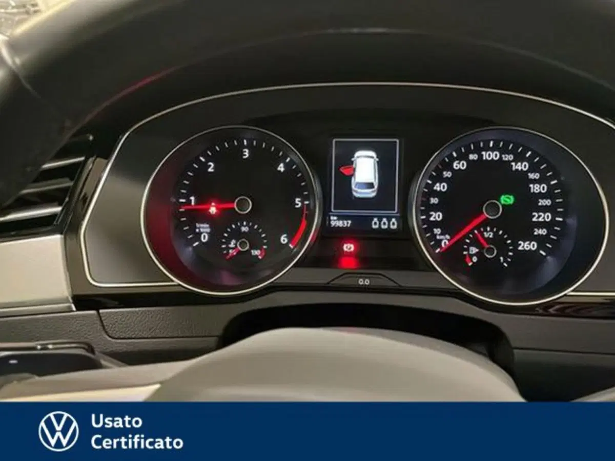 Volkswagen Passat Variant usata a Vicenza (9)