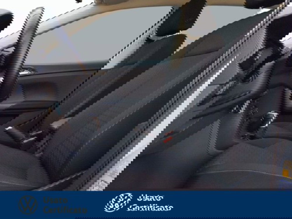Volkswagen T-Cross usata a Vicenza (18)