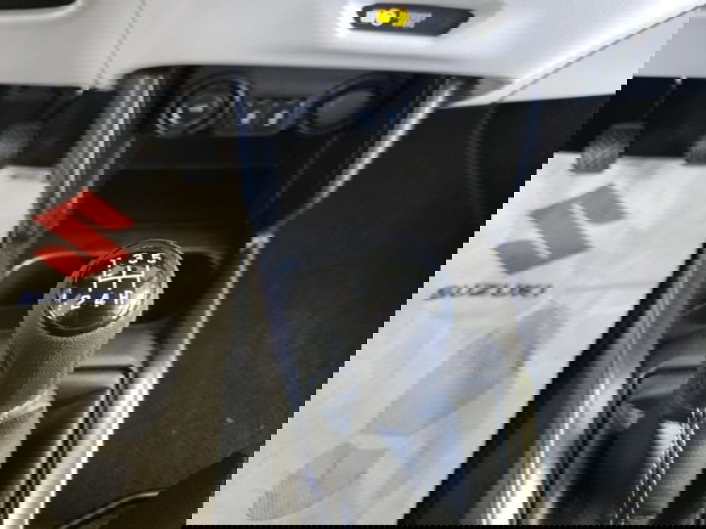 Suzuki Swift nuova a Reggio Emilia (13)