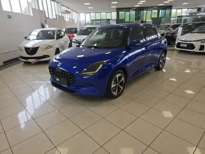 Suzuki Swift 1.2h Top 2wd 81cv nuova a Reggio nell'Emilia