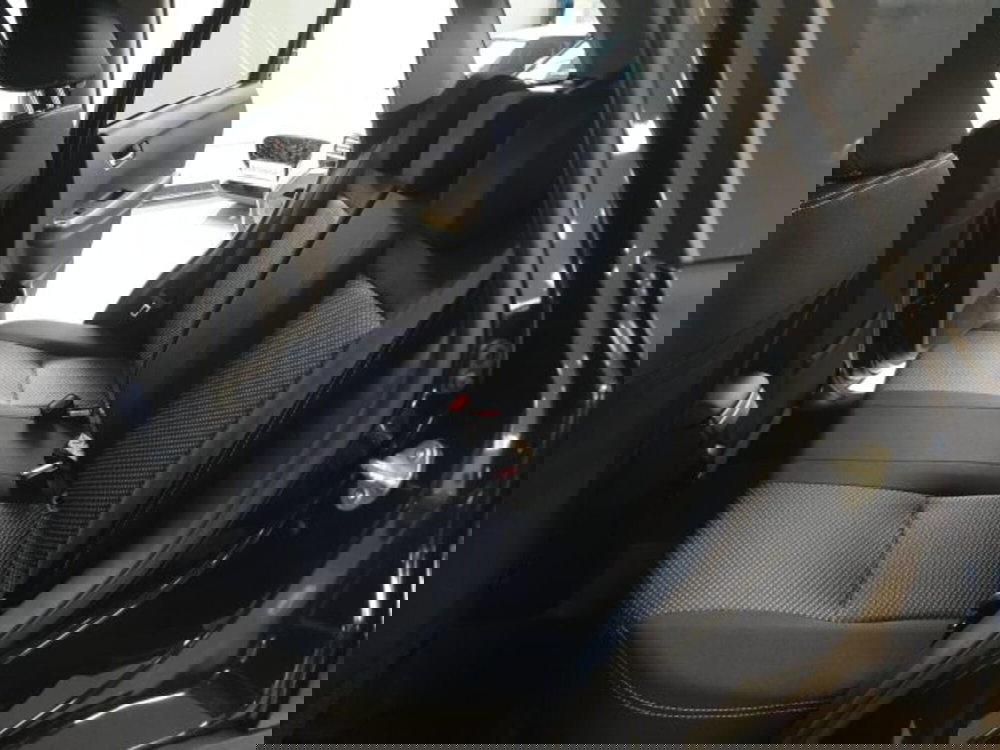 Suzuki Vitara nuova a Reggio Emilia (12)