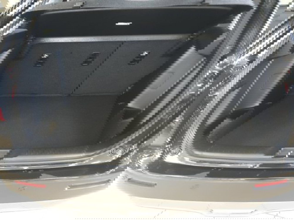 Suzuki Vitara nuova a Reggio Emilia (13)