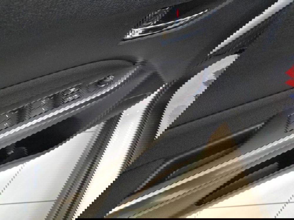 Suzuki Vitara nuova a Reggio Emilia (15)