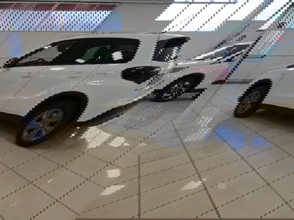 Suzuki Vitara nuova a Reggio Emilia (3)