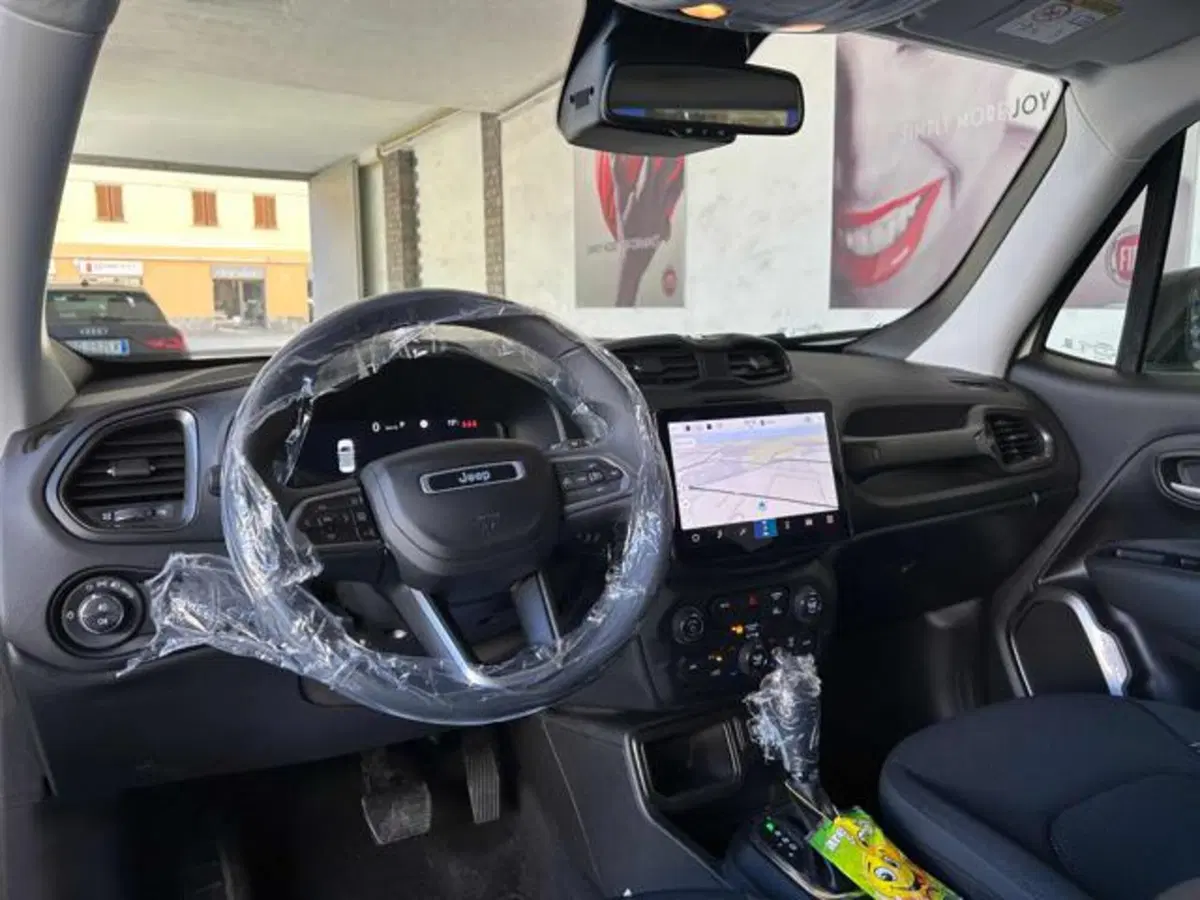 Jeep Renegade usata a Vercelli (15)