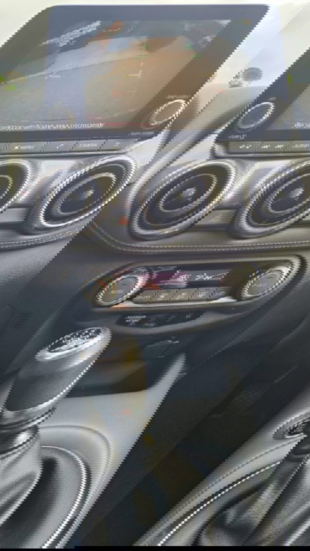 Nissan Juke usata a Lucca (11)