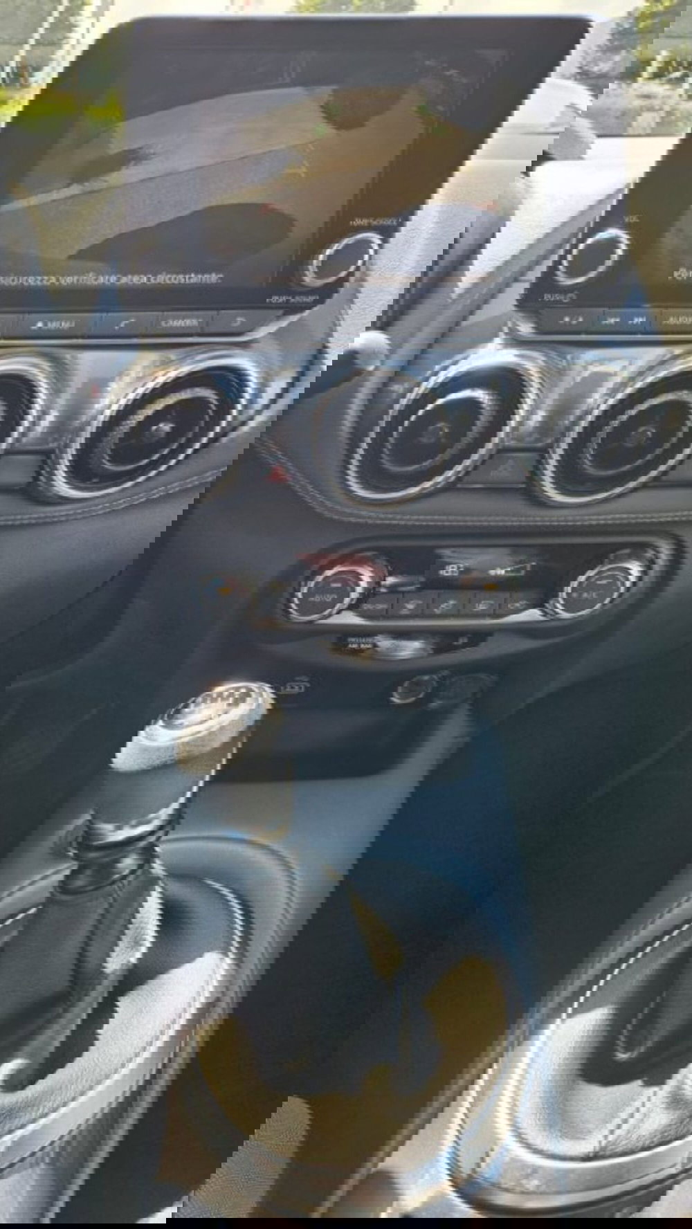 Nissan Juke usata a Lucca (10)